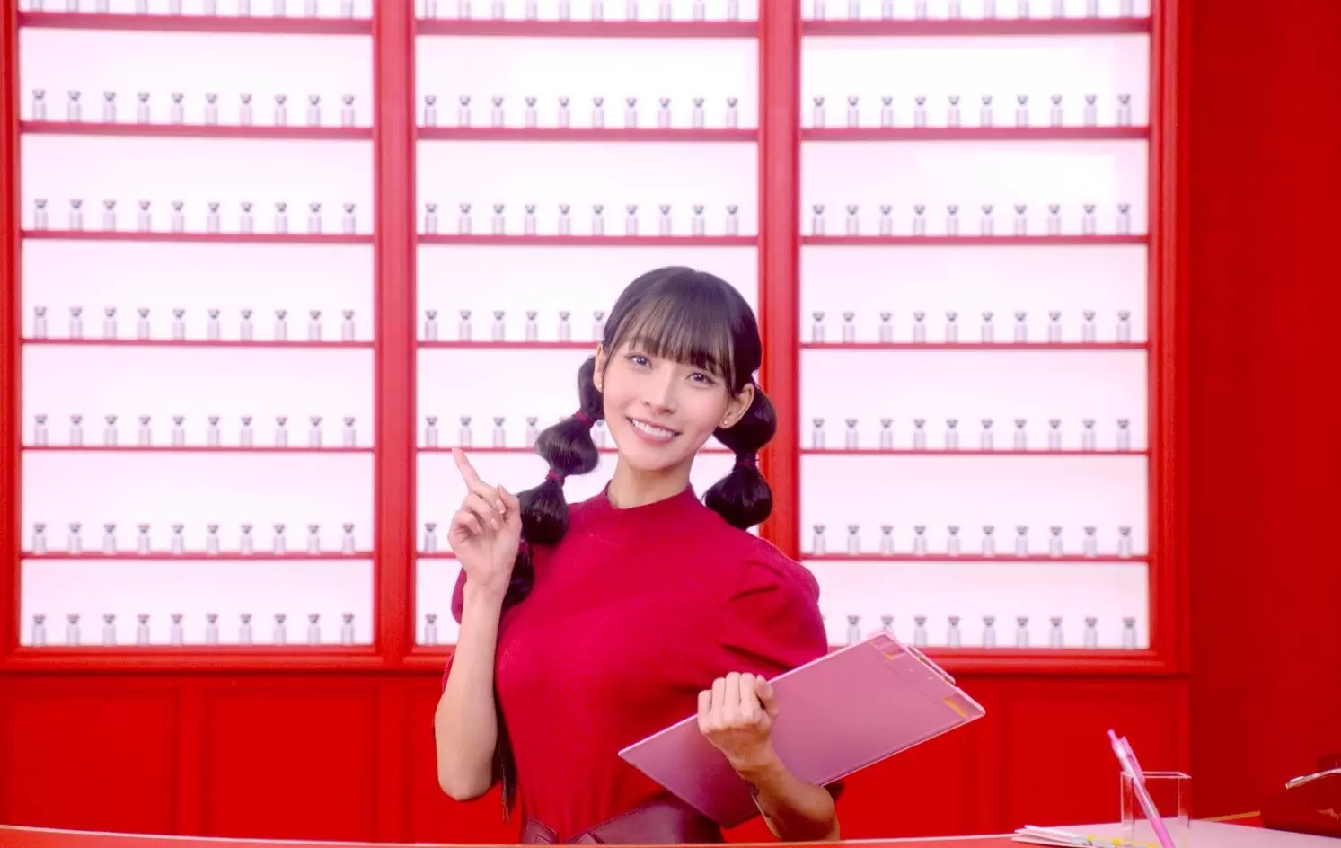  薇貝拉VIVABELLA魔法針 品牌大使林襄｜違背時間的魔法 變美的秘密